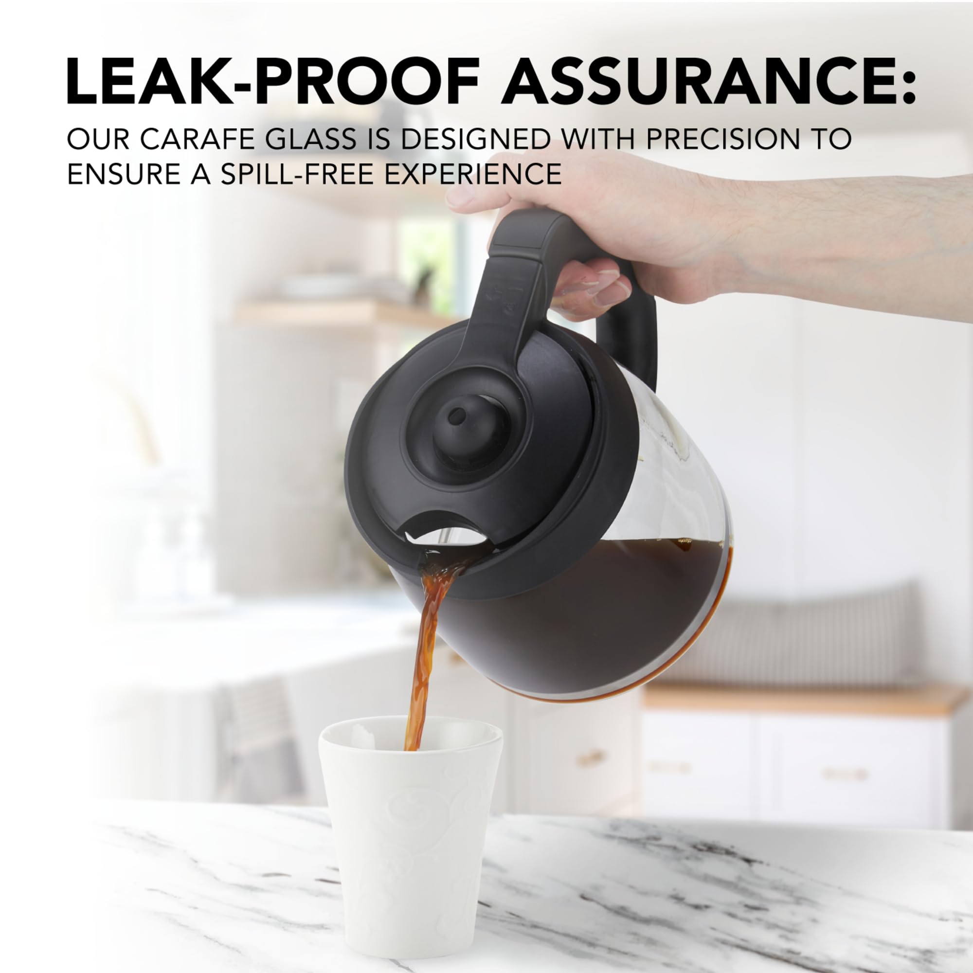 COSPARX glass carafe promotes clean, controlled pouring for daily coffee
