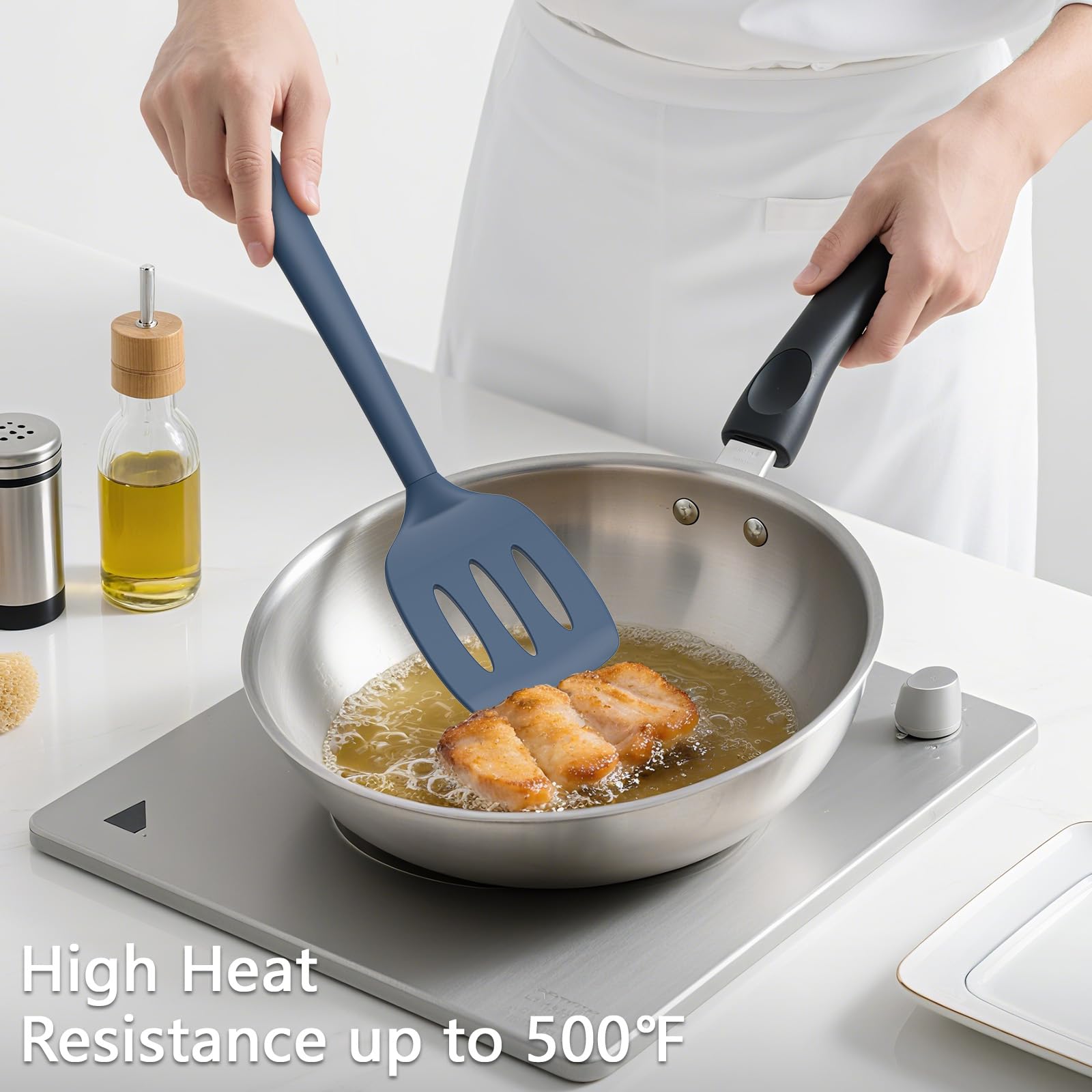 Coukre silicone handle close-up shows heat-resistant core and grip