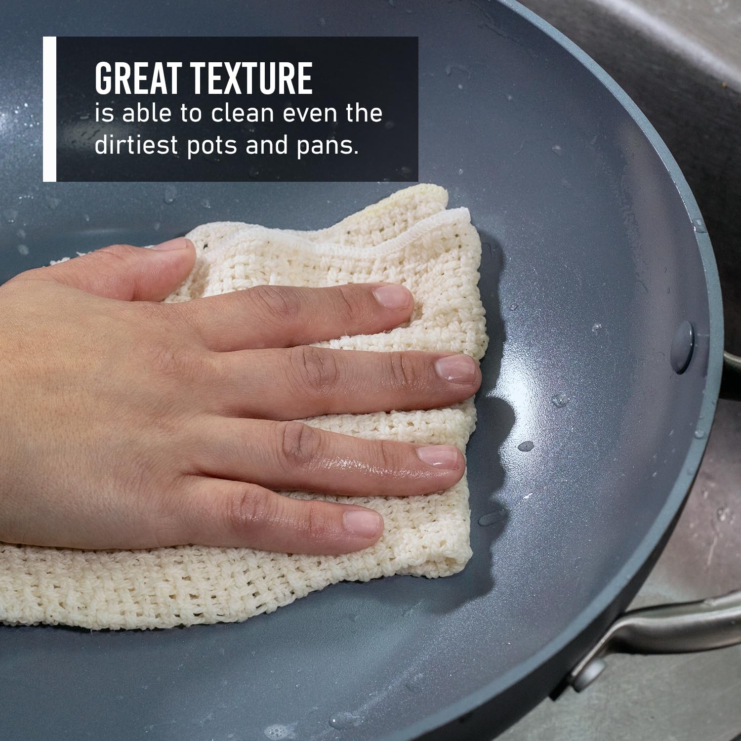 Country Cottons Old Fashion dishcloth dries glassware efficiently with quick-drying cotton.