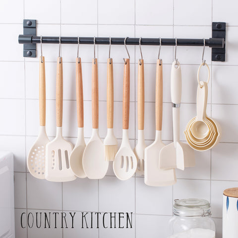 Country Kitchen baking and cooking tools ready for meals and desserts