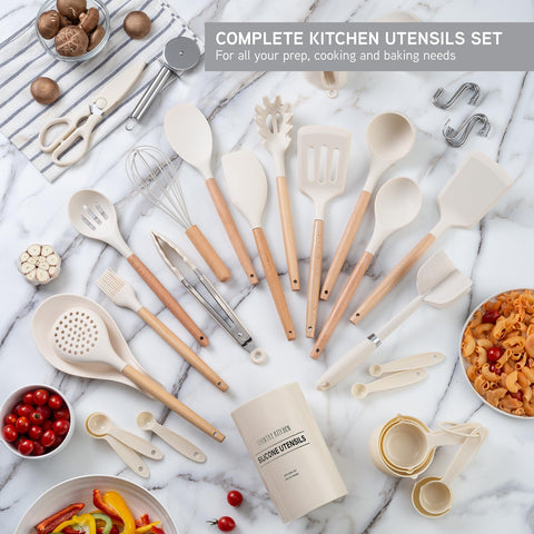 Country Kitchen bamboo utensil holder keeps kitchen organized and stylish