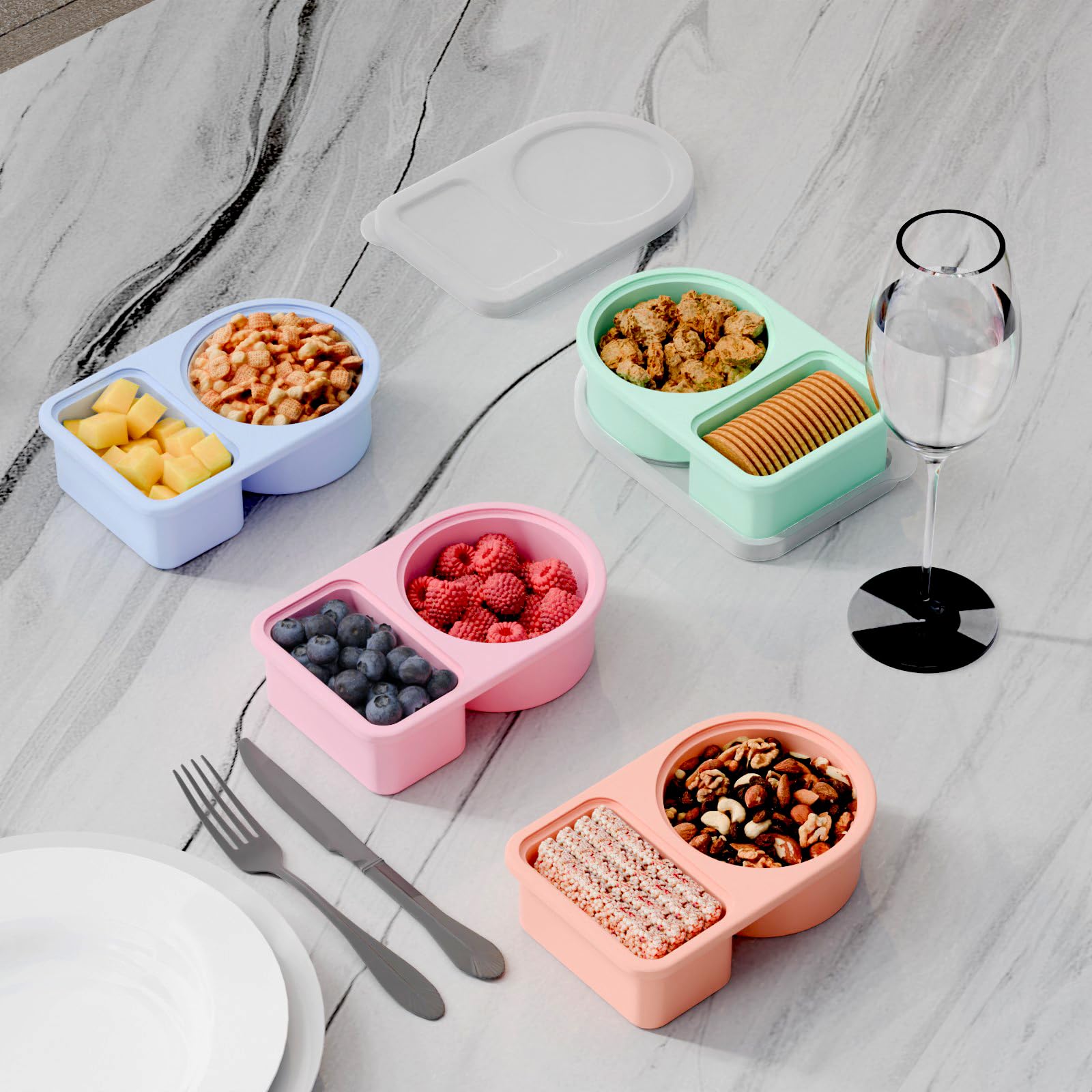 coutnier silicone snack containers are reusable and reduce disposable waste.