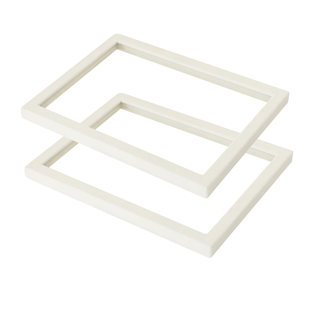 Coward beige velvet glass lid close-up showcasing soft finish and secure fit.