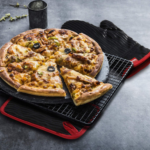Coziselect cotton lining inside face offers soft comfort during cooking