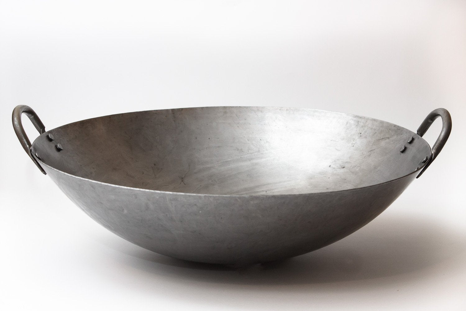 Craft Wok Big 16-Inch Professional-Chef Usage suggests trusted performance in busy kitchens