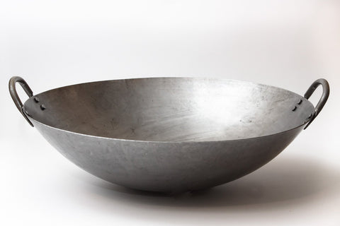 Craft Wok Big 16-Inch Professional-Chef Usage suggests trusted performance in busy kitchens