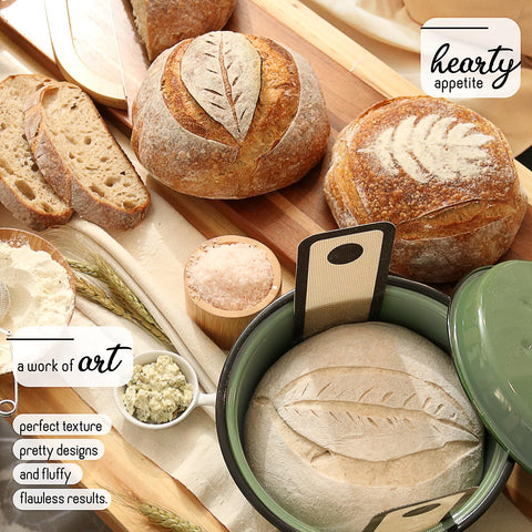 CraftZee silicone prep mat offers a non-slip kneading surface.