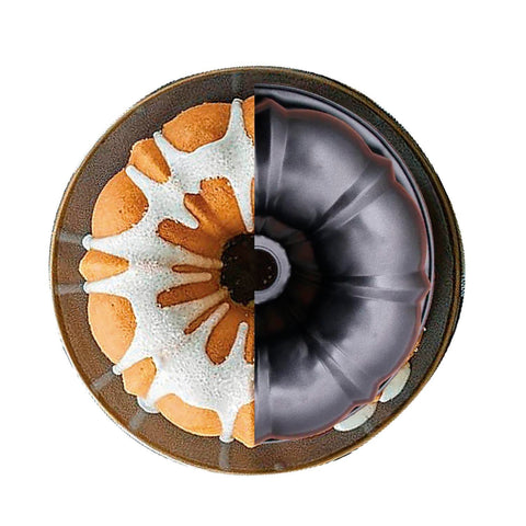 CREACAKE multi-use cake keeper fits pies, cookies, and pastries securely.
