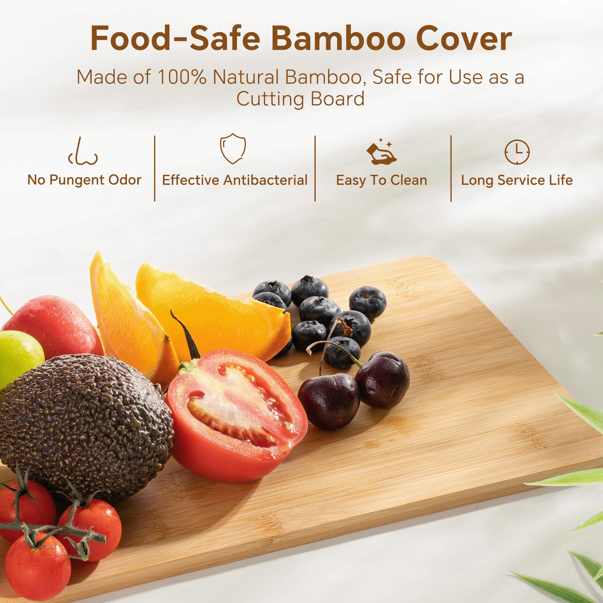 Criusia bamboo lid doubles as a cutting surface for light prep.