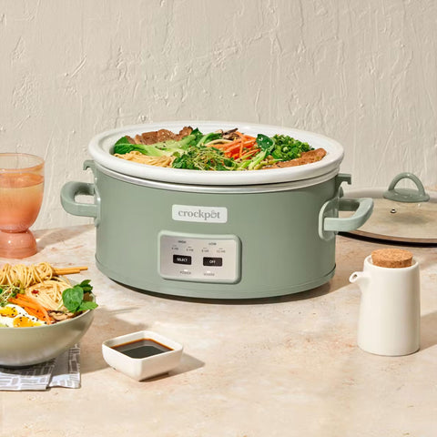Crock-Pot 6-quart capacity serves 7+ people for family meals.
