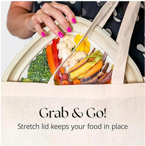Crudités reversible lid snack trays showing secure seals for travel and on-the-go snacking.