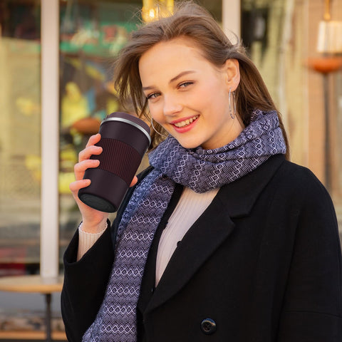CS COSDDI narrow-body tumbler with ergonomic grip for grab-and-go use.
