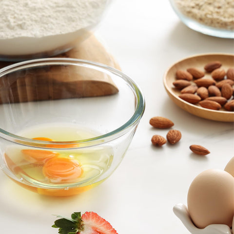 Cuiselect bowls ideal for serving salads and prepping ingredients.