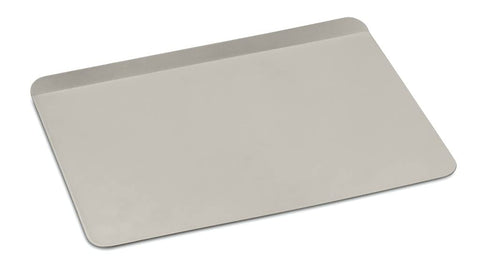 Cuisinart Chef's Classic 17-Inch Cookie Sheet with nonstick finish for effortless release and cleanups.