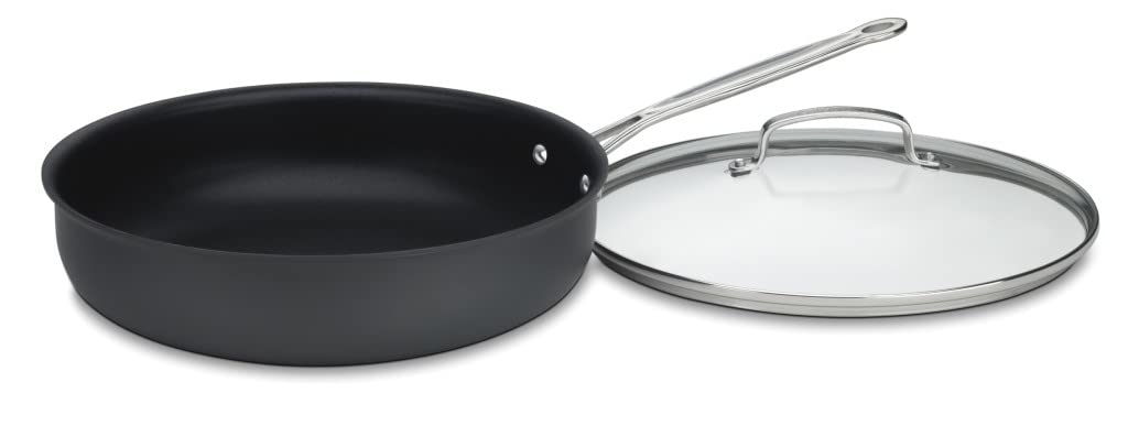 Cuisinart Chef's Classic hard anodized exterior for durable performance