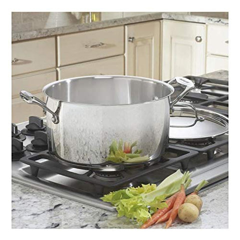 Cuisinart Chef's Classic stockpot handle stays cool for safe lifting.