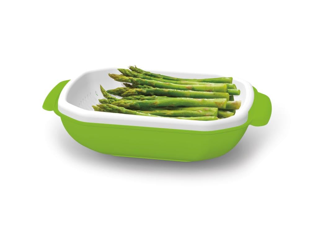 Cuisinart CTG-00-MST microwave steamer base with water for fast, healthy meals.