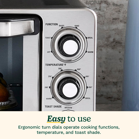 Cuisinart Custom Classic Toaster Oven Broiler cool-touch handle keeps hands safe during use.