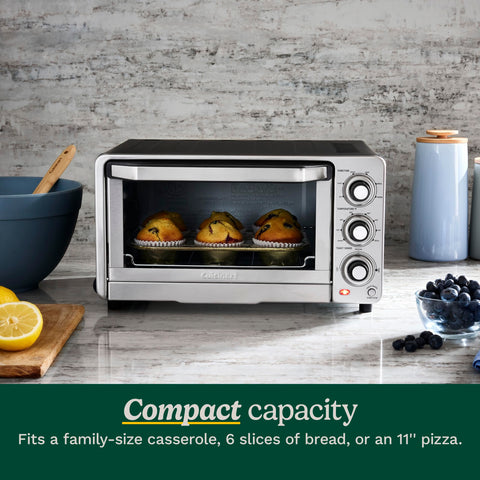 Cuisinart Custom Classic Toaster Oven Broiler easy-grip dial controls enable quick, precise settings for toast and bake.