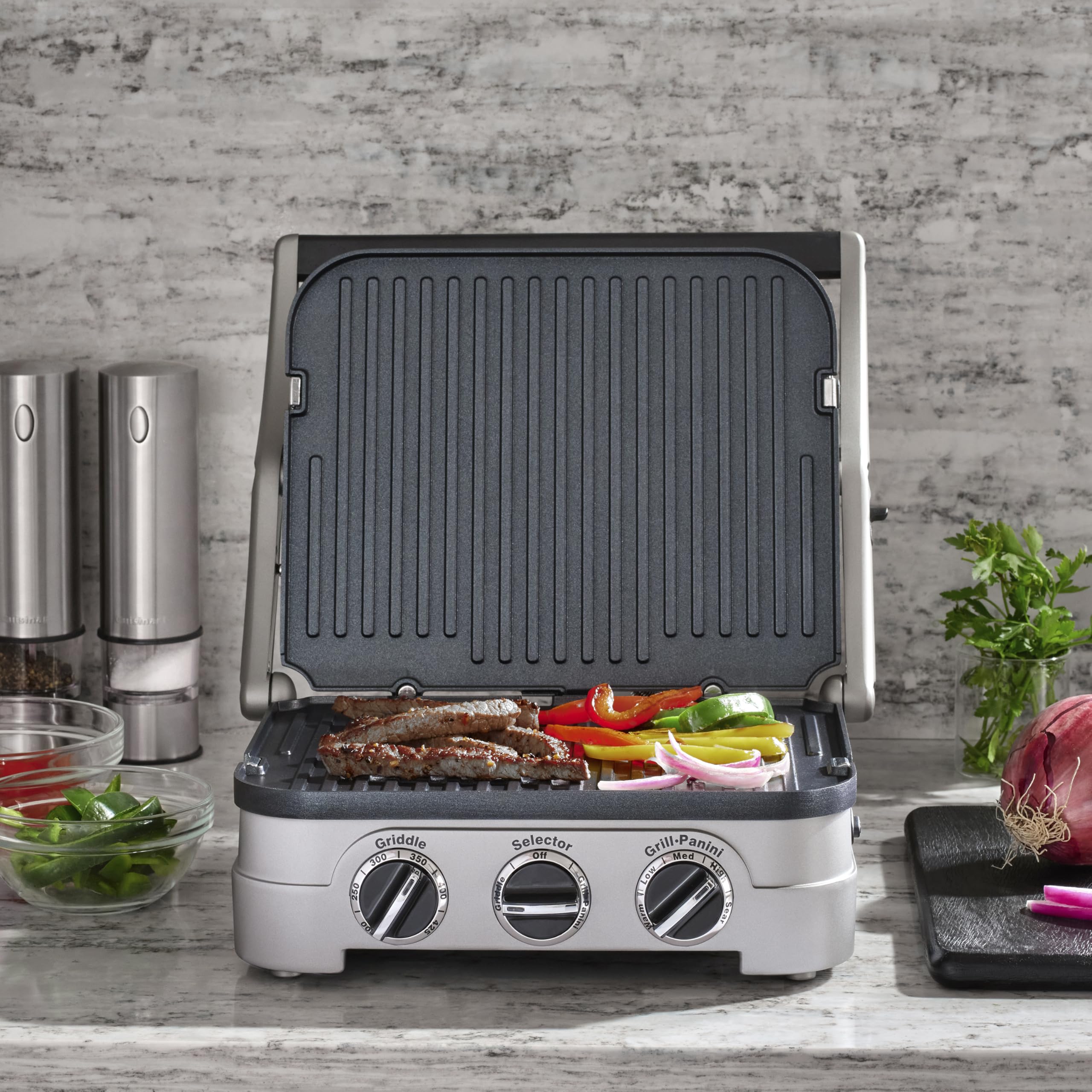 Cuisinart Griddler panini press mode for crispy sandwiches.