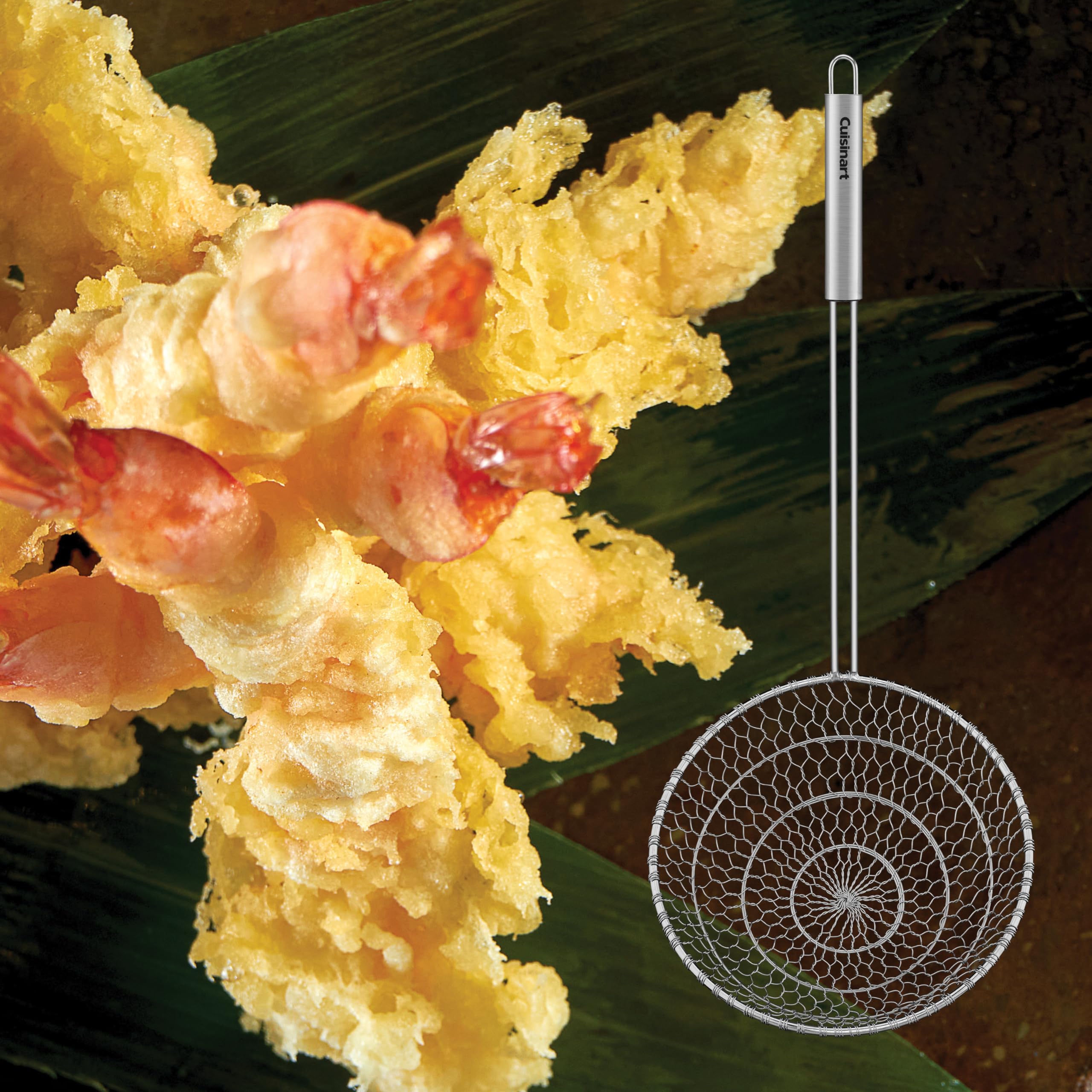 Cuisinart strainer drains water and oil cleanly during cooking.