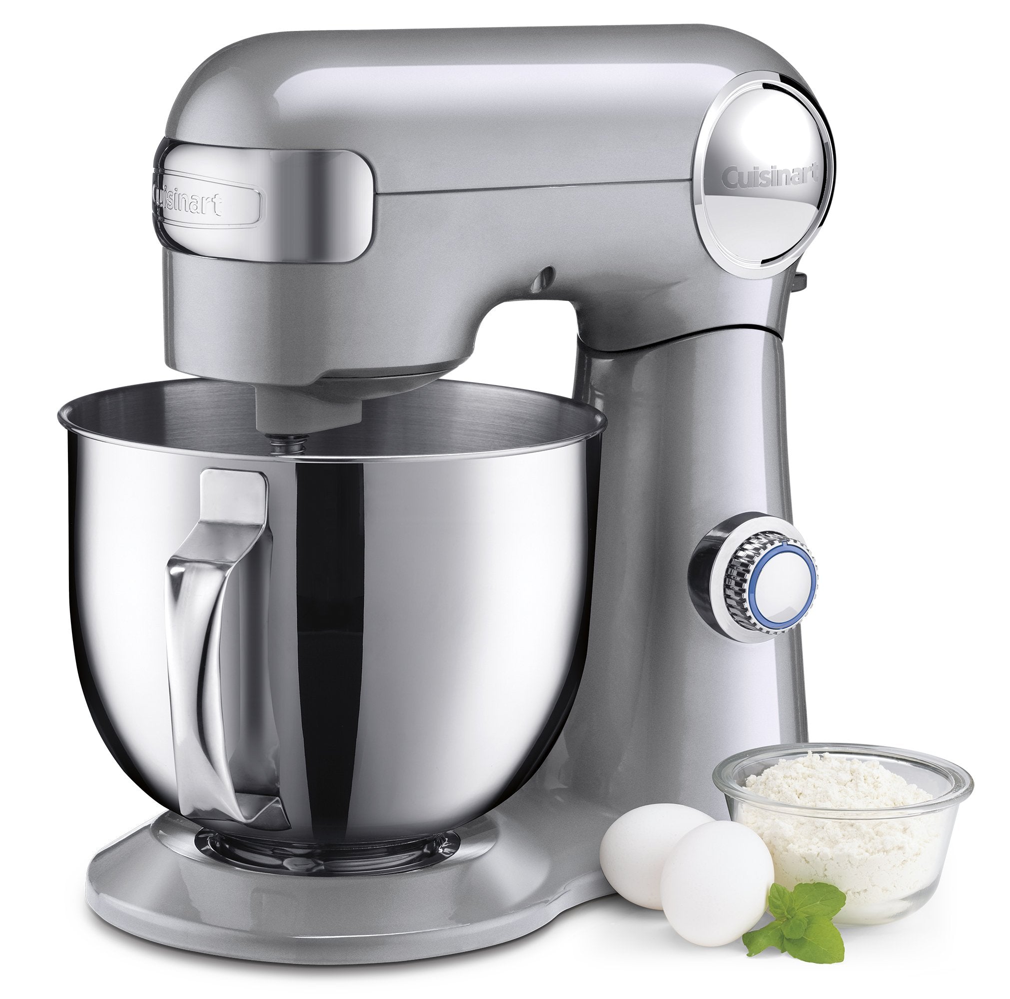 Cuisinart stand mixer with 500W motor delivering consistent power for batters