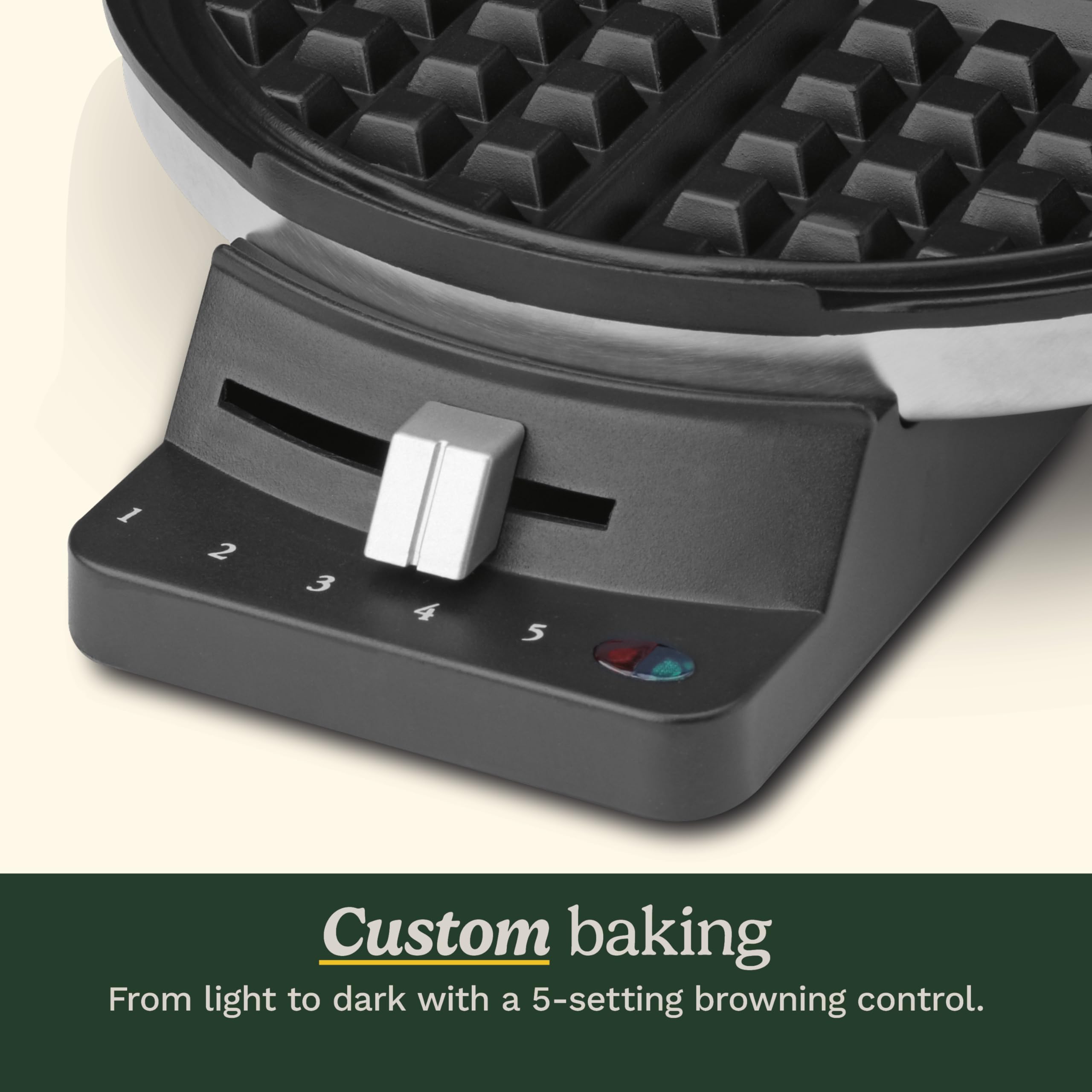 Cuisinart Waffle Maker with ready indicator lights for precise timing.