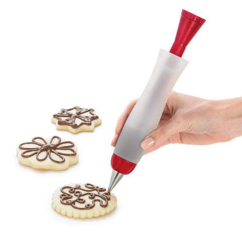 Cuisipro Deluxe Decorating Pen shows 41 ml capacity for sauces.