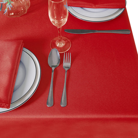 Cupuamon polyester material offers durable performance for frequent use.