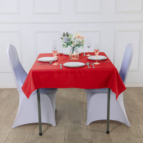 Cupuamon outdoor dining setup with stylish table protection.
