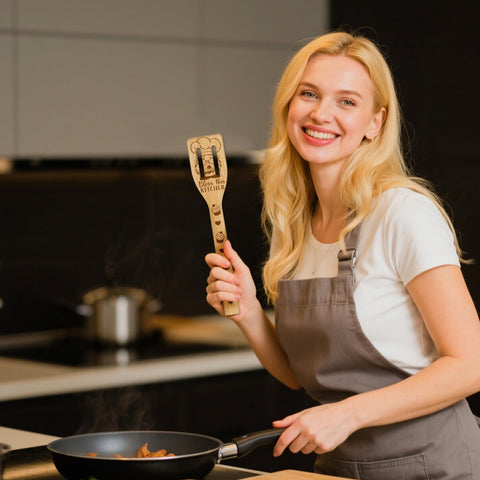 CUTHOLLOW housewarming gift bamboo utensils, a thoughtful practical choice