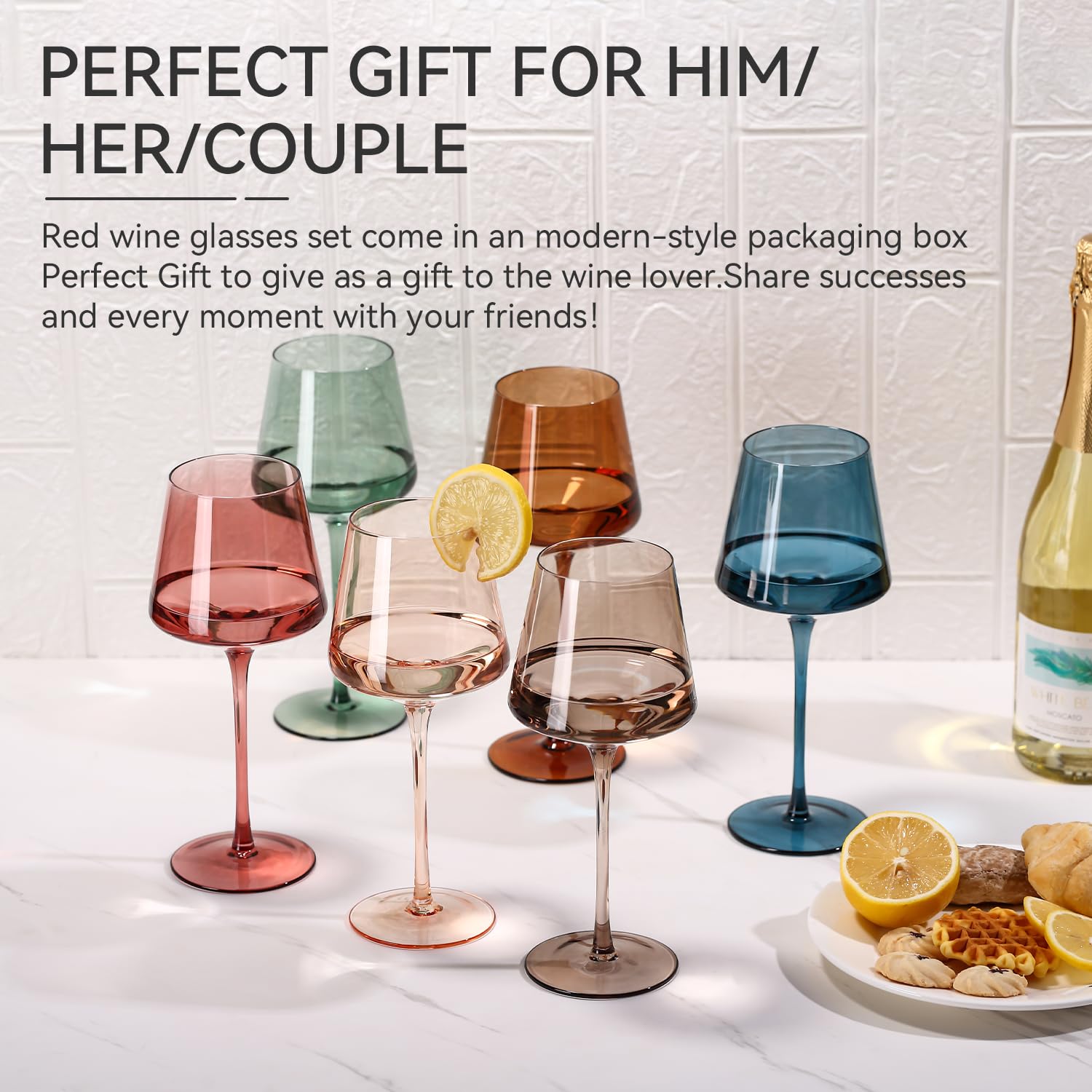 Cyrelwing wedding gift set adds elegant touch to celebrations and dinner parties.