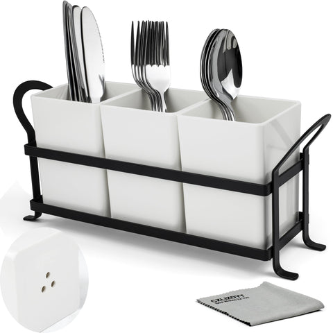 Czlizdyt cutlery holder with drain holes on a clean kitchen counter