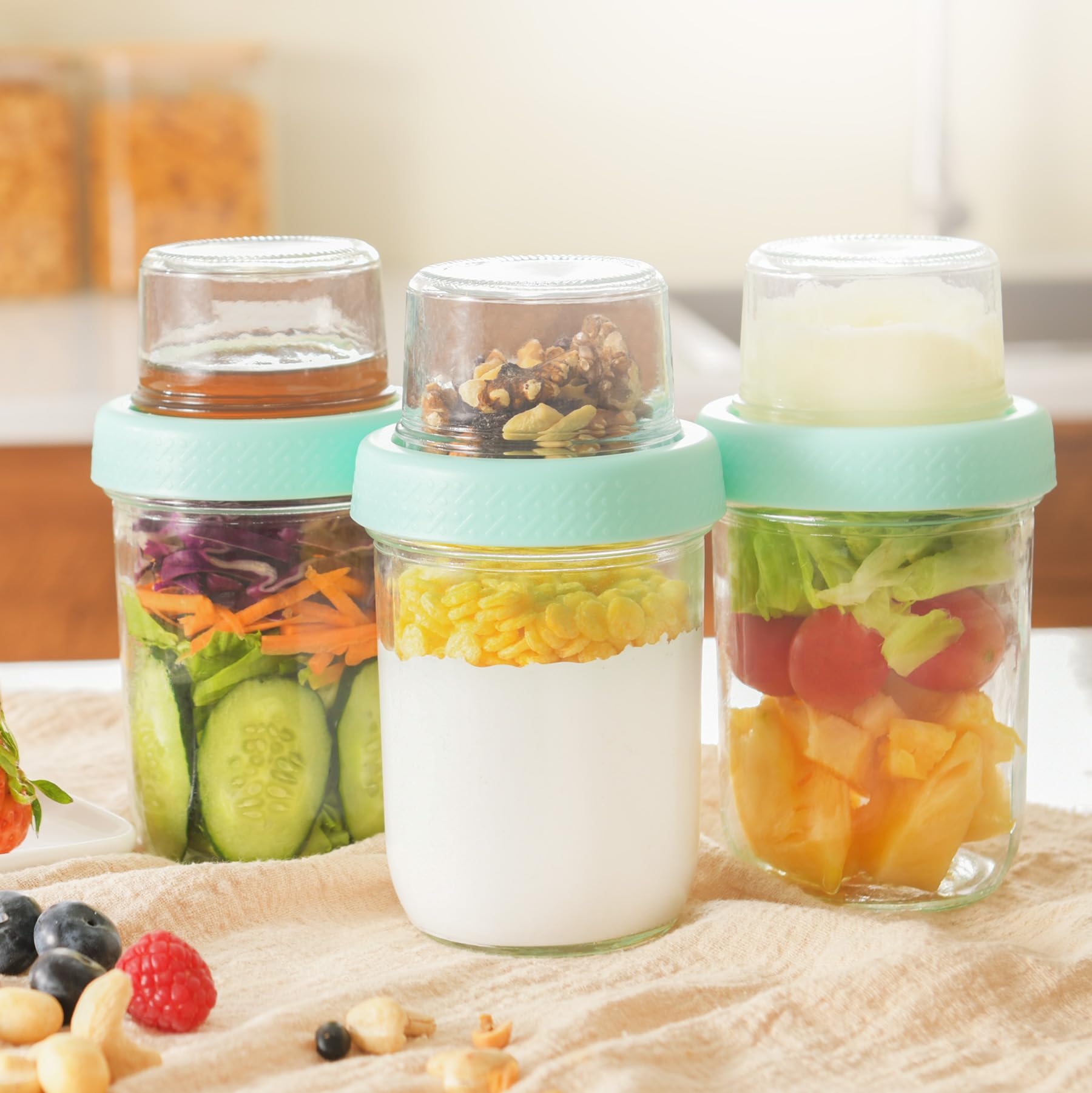 D2scrma travel-friendly meal container for on-the-go snacking.