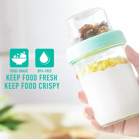 D2scrma wide-mouth jars ease scooping and cleaning.