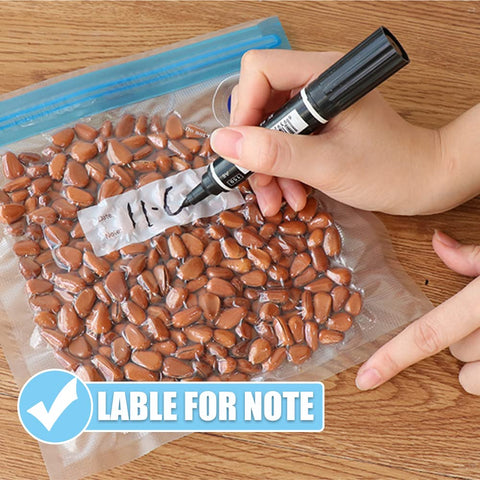 Daarcin freezer-safe bags help preserve flavor during freezing.