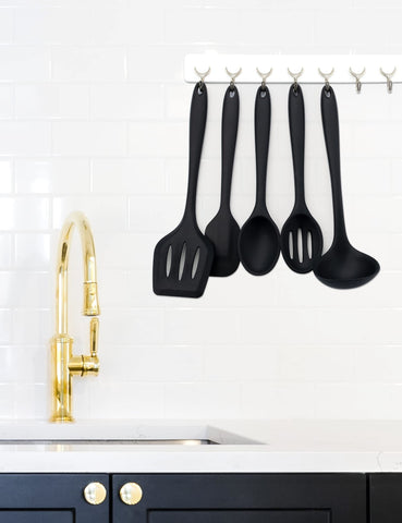 Daily Kisn solid spoon ideal for mixing and serving.