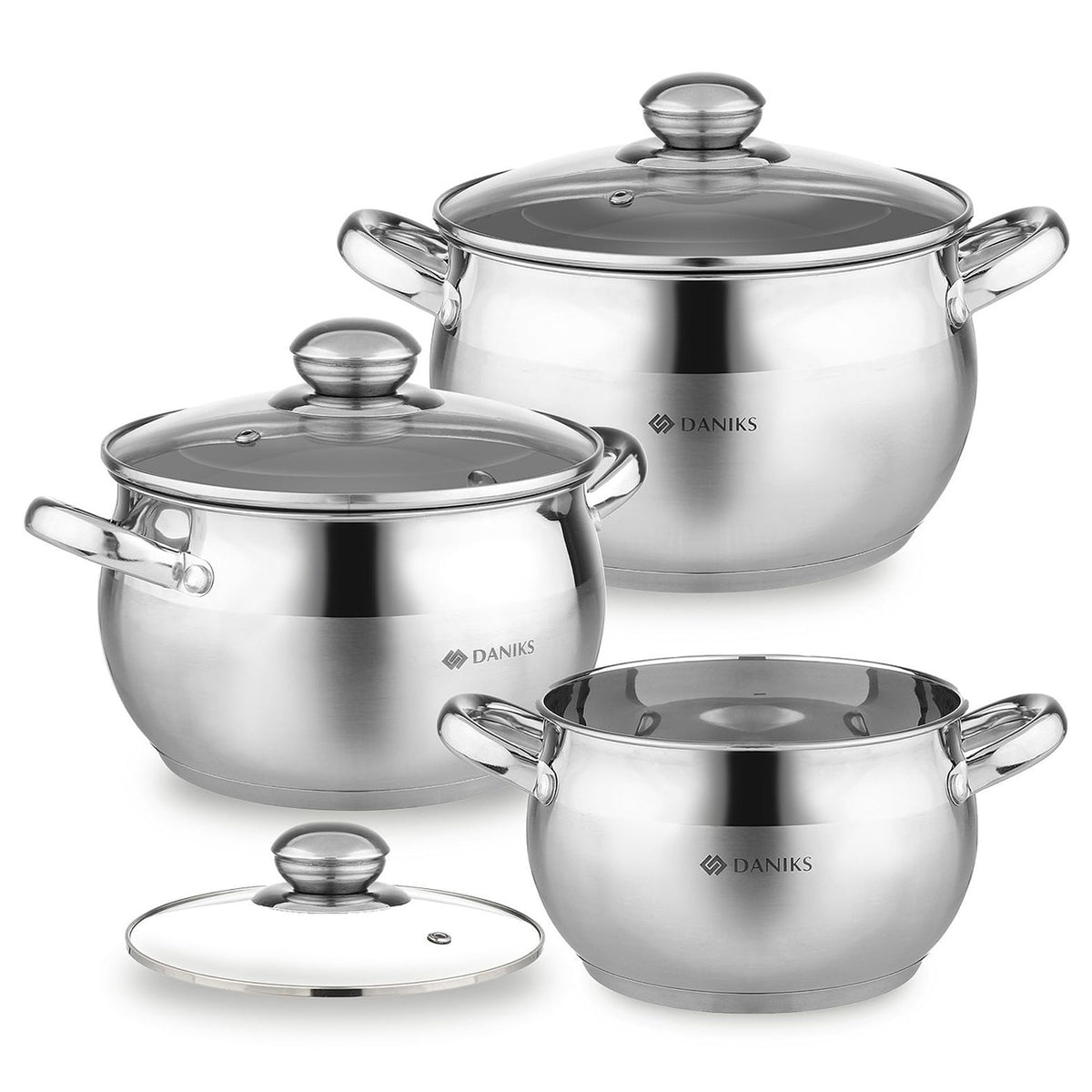 Daniks Classic 2-qt pot with lid shows compact versatility for sauces and sides.
