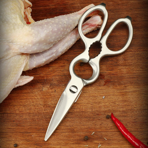 Dark Edge ergonomic handles shown for comfort in use.