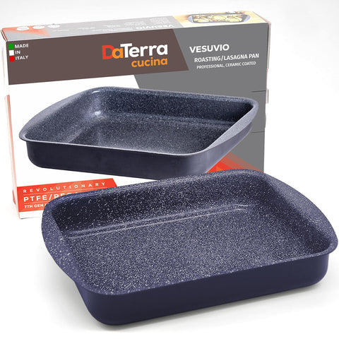 DaTerra Cucina nonstick roasting pan with ceramic coating for effortless release and cleanup.