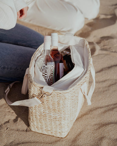 Daytani bag enhances wedding or bridesmaid gift options.