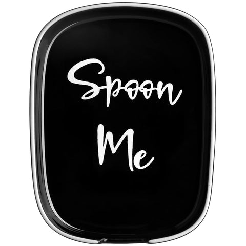 DAYYET ceramic spoon rest on stove top catching drips, protecting counters.