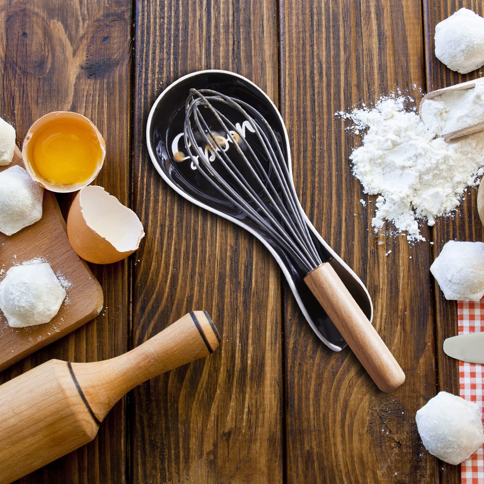 DAYYET dishwasher-safe spoon rest makes cleanup easy.