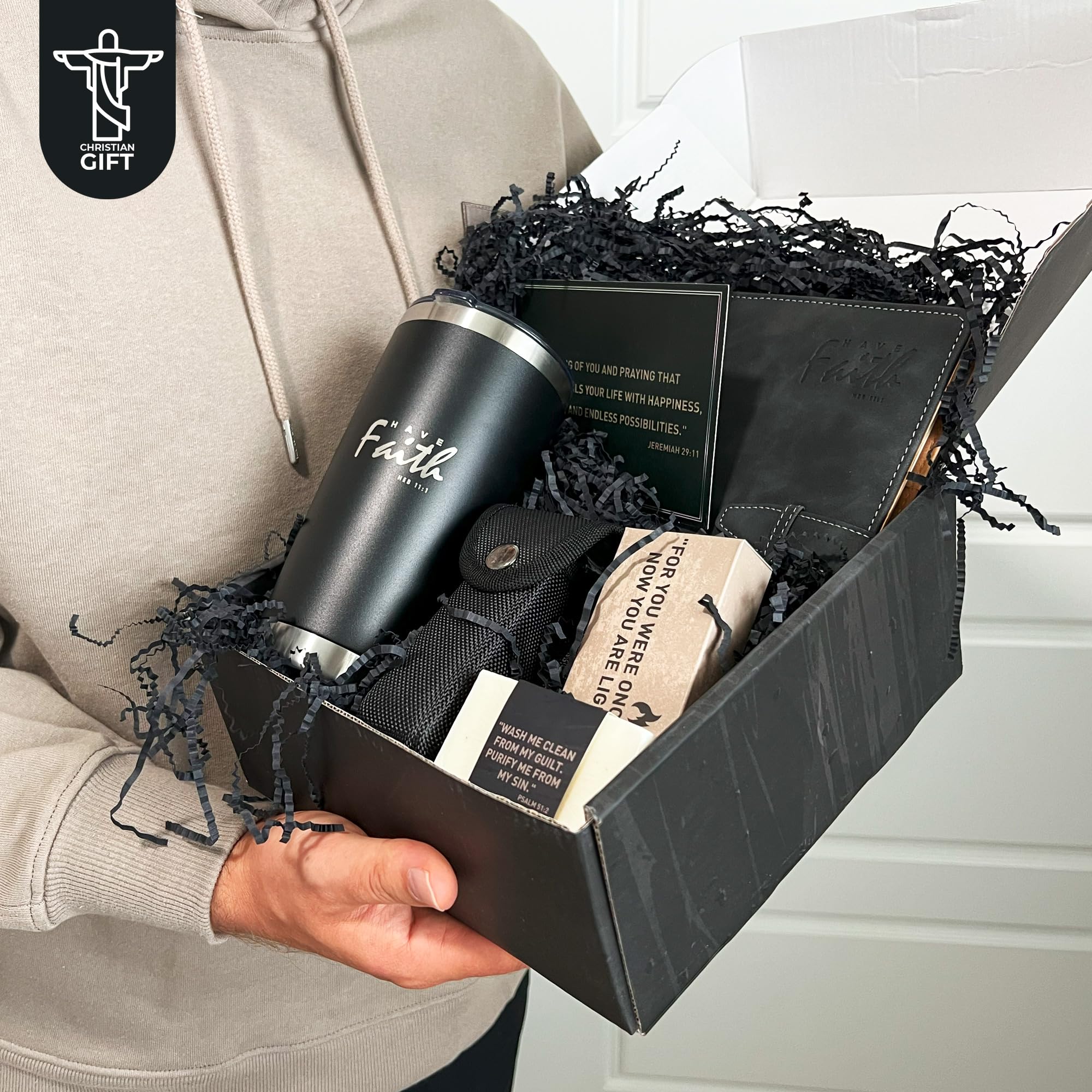 DEHITE Father’s Day or birthday gift box suits special occasions