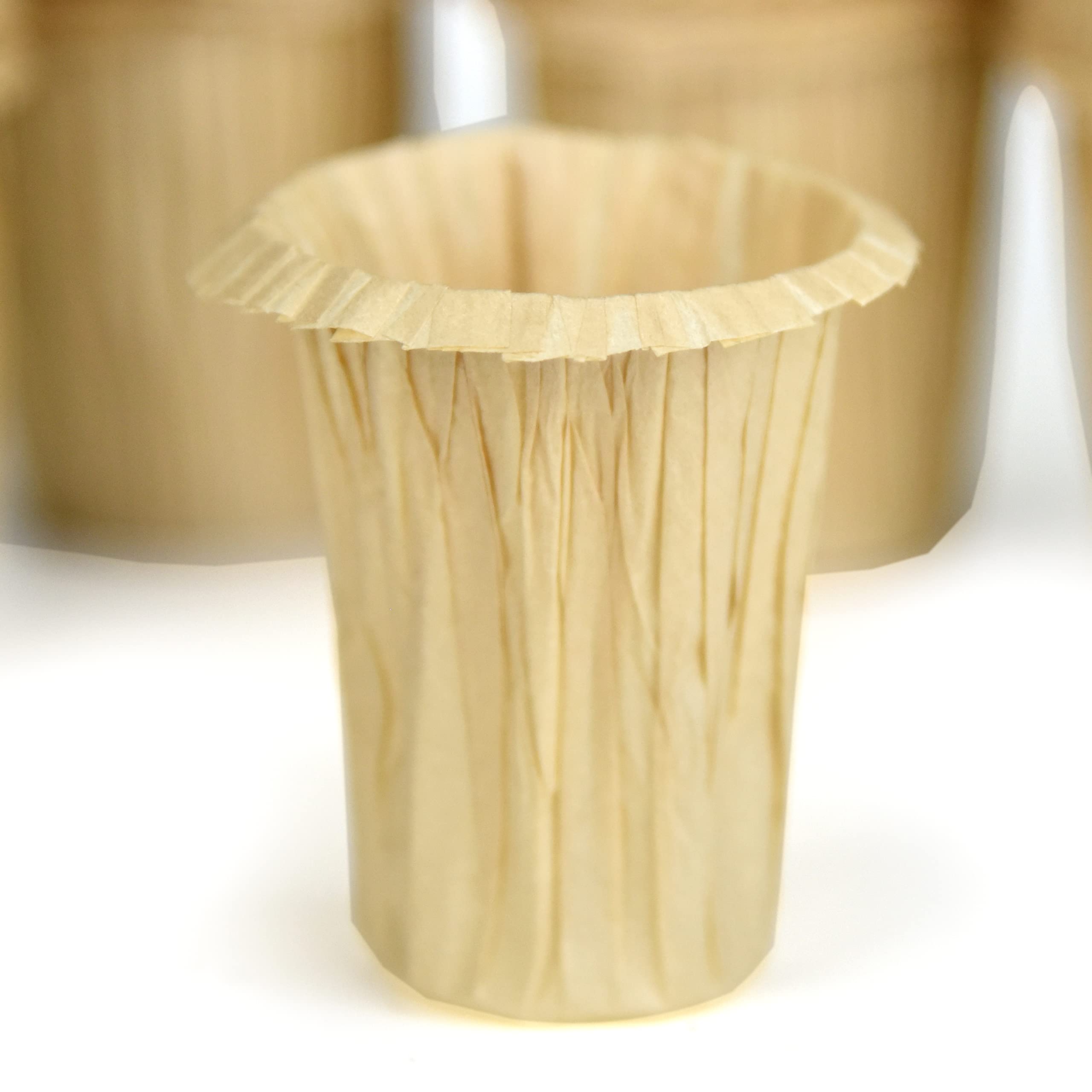 Delibru filter in hot water brew, steady flow for a smoother cup.