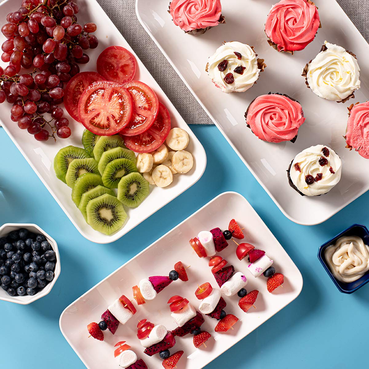 DELLING cupcake serving sample plate displaying treats with easy cleanup.