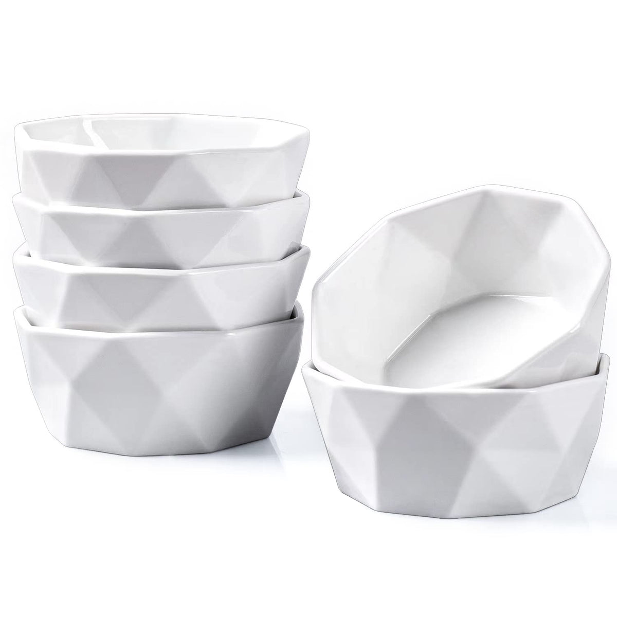 DELLING 8 oz ramekins front view showcases elegant bakeware for serving desserts.