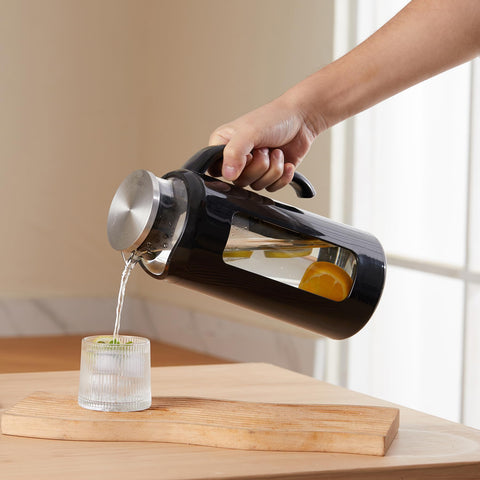Delove gift-ready packaging makes a stylish, practical housewarming gift.