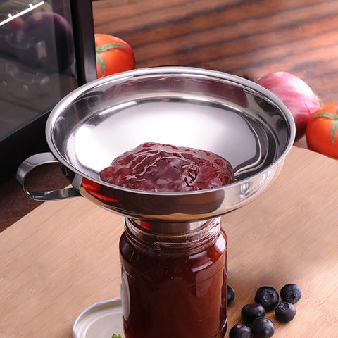 Delove stackable funnels simplify kitchen storage