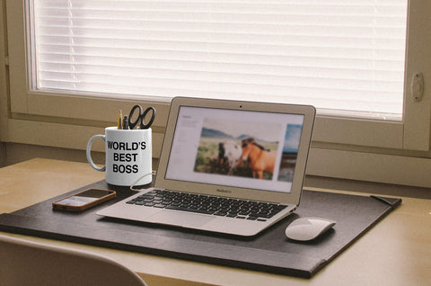 Deoqash World's Best Boss Mug durable ceramic for daily use.